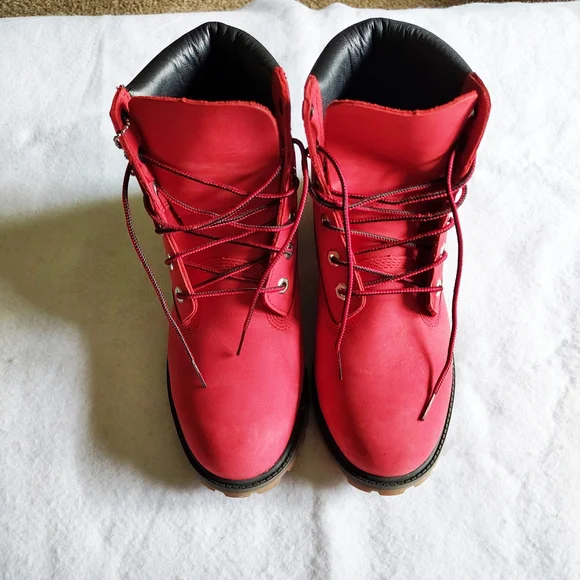 Timberland Chicago Bull's Red Boots with Black Details - Picture 4 of 16